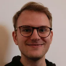Dom Lukauskis